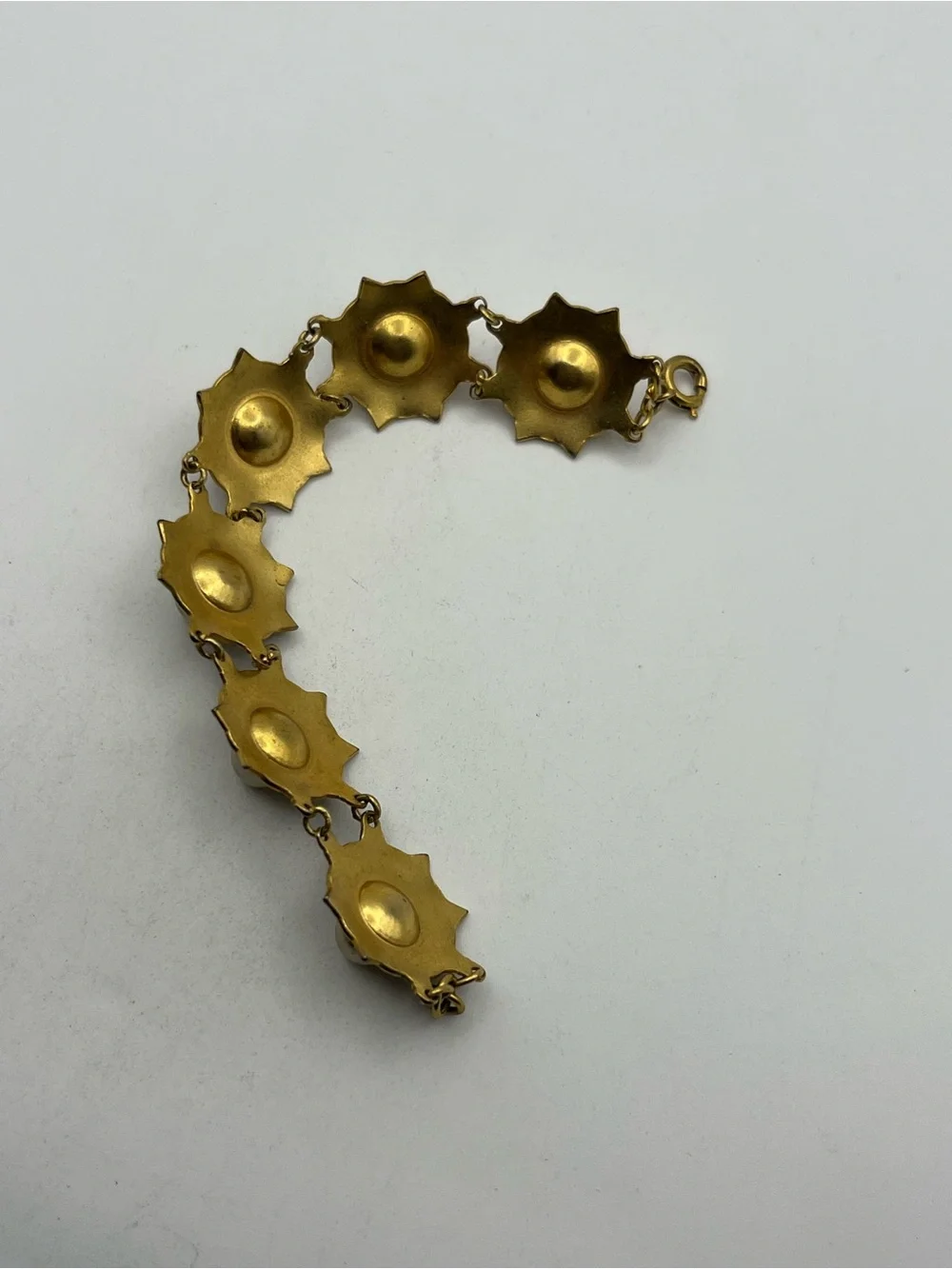 Damascene black enamel gold tone design faux pearl flower star bracelet vintage